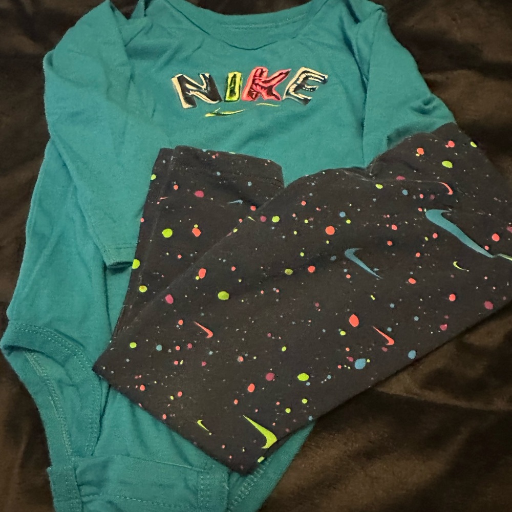 Nike Outfit - Bin 14